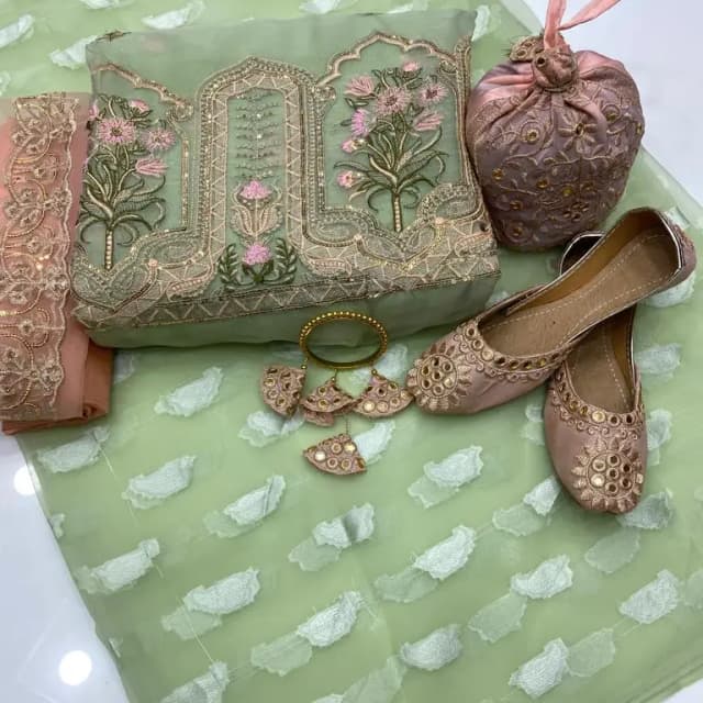 Spacial Wedding NEW FANCY COLLECTION