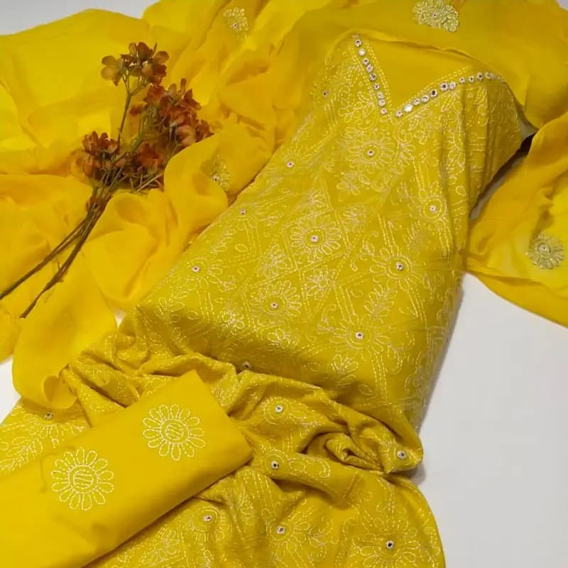 GullAhmedSoft Lawn